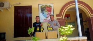 Ops Pekat Semeru 2024, Polsek Gurah Amankan Puluhan Botol Miras