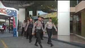 Gelar  Ngabubu – Ride dan Walk Patrol di Bulan Ramadhan Cara Sat Samapta Polres Kediri Kota Dekat Dengan Masyarakat