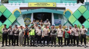 Ops Ketupat Semeru 2024, Kapolres Kediri Kota Dampingi Div Propam Polri  Pengecekan di Pos Pelayanan