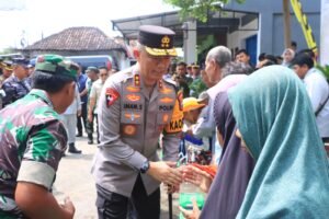 Kapolda Jatim Cek Pospam Lebaran di Ngawi, Pastikan Mudik Ceria Mudik Penuh Makna