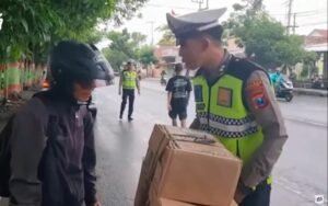 Polres Nganjuk Luncurkan Program Inovatif Bengkel Keliling Gratis Selama Operasi Ketupat Semeru 2024