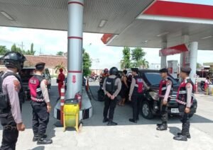 Masa Mudik Lebaran, Polres Kediri Kediri Sidak SPBU Cegah Kecurangan