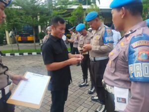 Tim Bidpropam Polda Jatim Gelar Gaktiblin Anggota di Polres Nganjuk