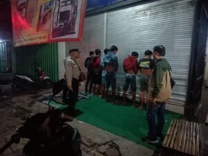 Antisipasi Balap Liar dan Gangguan Kamtibmas di Malam Hari, Polsek Mojoroto Intensifkan Patroli