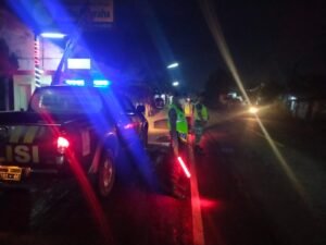 Patroli Harkamtibmas, Polsek Purwoasri Antisipasi 3C dan Berikan Imbauan Kamtibmas