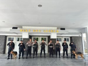 Peringati Kenaikan Isa Almasih di Kota Kediri: Sat Samapta Polres Kediri Kota Seterilisasi Sejumlah Gereja