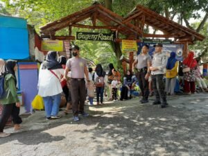 Polsek Plemahan Patroli Tempat Wisata  Antisipasi Kriminalitas
