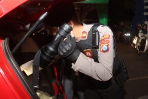 Polres Kediri Kota Gelar KRYD, Puluhan Kendaraan R2 Di Amankan dan R4 Tak Luput Dari Sasaran!!!