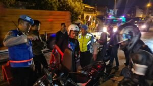 Gelar Razia KRYD, Polres Kediri Kota Cipta Kondisi Cegah Gangguan Kamtibmas