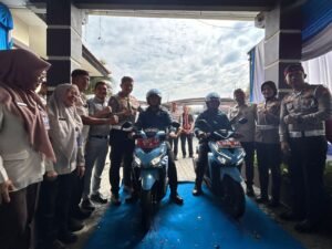 Inovasi Polda Jatim Motor Samsat Dulur Layani Masyarakat Cepat Dekat dan Bersahabat