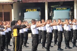 Polres Kediri Rutin Gelar Senam Pagi Tingkatkan Semangat Kebersamaan