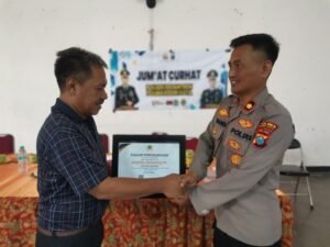 Polsek Pesantren Terus Gencarkan Program Jumat Curhat, Guna Optimalkan Pelayanan Pada Warganya