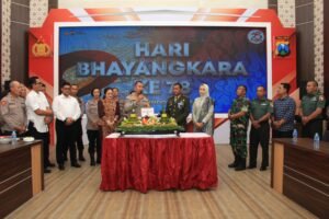 Kejutan Hari Bhayangkara di Kota Kediri dari TNI untuk Polisi