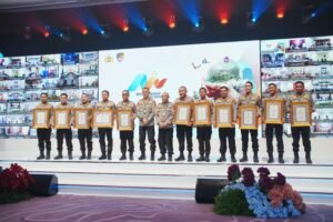 Kapolri Beri Penghargaan Polres Mojokerto Kota Atas Pelayanan Prima
