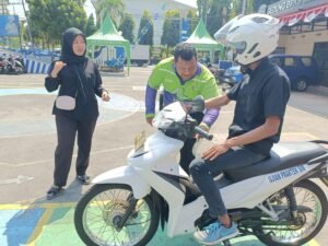 Difasilitasi Polisi Buat SIM di Polres Kediri Kota, Penyandang Disabilitas Merasa Senang