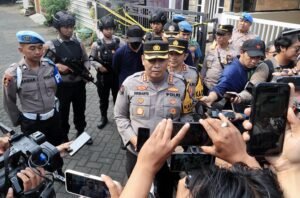 Polisi Temukan Bahan-bahan Peledak di Rumah Terduga Teroris