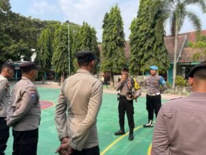 Sat Samapta Polres Kediri Kota  Laksanakan Pengamanan Pertandingan Persik Kediri VS Malut United FC