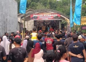 Polsek Kepung Pam dan Monitoring Pentas Seni Bantengan dan Tari Kenaren