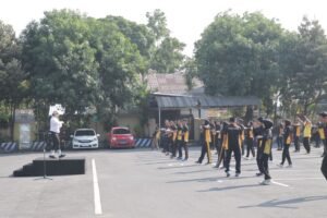 Anggota Polres Kediri Gelar Senam Bersama Jaga Kebugaran Fisik Jelang Pilkada