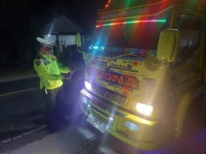 Libur panjang, Satlantas Polres Nganjuk tingkatkan giat Turjawali untuk Cegah Pelanggaran dan Laka Lantas