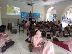 Lewat POLSANAK, Satlantas Polres Kediri Kota Sosialisasikan Operasi Zebra Sambil Bermain