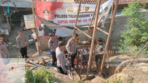 Lagi, Polres Tulungagung  Bangun Sumur Dalam untuk Warga