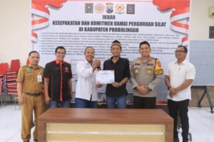 Polres Probolinggo Fasilitasi Ikrar Damai Dua Perguruan Silat Komitmen Jaga Kamtibmas