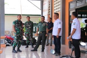 Dansatgas TMMD 122 Kodim 0809/Kediri Sambut dan Dampingi Danrem 082/CPYJ Tinjau Kesiapan Penutupan