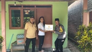 Polsek Pagi Bagikan Sembako Dalam Rangka Bakti Sosial Kemanusiaan