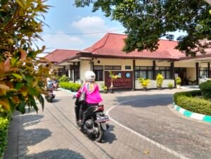 Berikan Pelayanan Terbaik Bagi Wajib Pajak, Wujud Komitmen Satlantas Polres Kediri Kota di Samsat