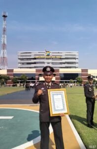 AIPDA Slamet Wiyono Harumkan Nama Polres Nganjuk, Sabet Juara Tiga dalam Kejuaraan Nasional Karate Piala Kapolri Cup 2024