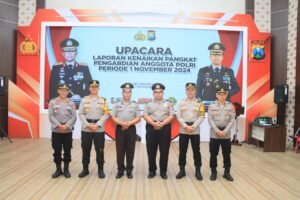 Kapolres Kediri Kota Pimpin Upacara Kenaikan Pangkat Pengabdian 
