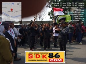 Ratusan massa vendor, di dampingi ormas MADAS demo tagih hutang ke PT Barata Indonesia Rp 2.5 triliyun
