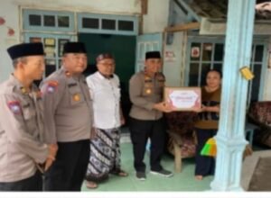 Beri Himbauan Kamtibmas, Polres Mojokerto Kota Gelar Jum’at Curhat di Masjid