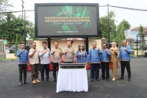 PJ Walikota Kediri Bersama Kapolres Kediri Kota Resmikan Fasilitas _Outdoor_ Videotron