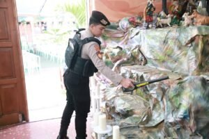 Polres Kediri Gelar Sterilisasi Gereja Jelang Malam Natal