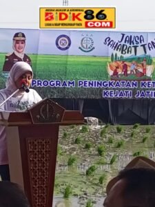 Kejaksaan tinggi Jawatimur bersama jaksa sahabat tani, kunjungan ke Desa Tambakrejo sosialisasikan program ketahanan pangan tahun 2025