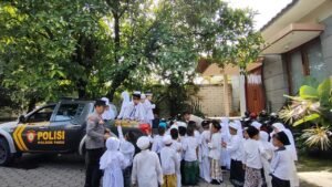Polsek Pagu Berikan Edukasi Peringatan Isra’ Mi’raj kepada Siswa RA Purwaninda