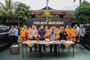Polres Malang Berhasil Ungkap Peredaran Narkoba 18 Tersangka dan 586 Gram Sabu Diamankan