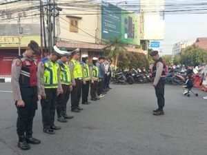 Satlantas Polres Kediri Kota Hadir Dalam Pengamanan Car Free Day di Jalan Dhoho