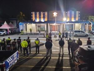 Polres Kediri Kota Gelar Apel Cipta Kondisi Malam Minggu, 17 Pengendara Ditilang