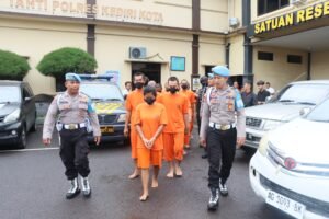 21 Tersangka Di Amankan Dalam Operasi Pekat 2025 Polres Kediri Kota