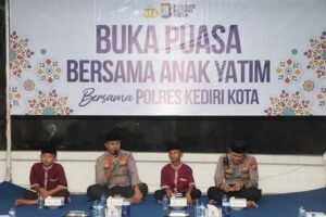 Ramadhan Berkah, Kapolres Kediri Kota  Ajak Anak Yatim Buka Puasa Bersama