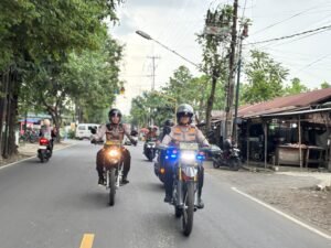 Kapolres Kediri Kota Pimpin Patroli, Pastikan Keamanan Jelang Berbuka Puasa