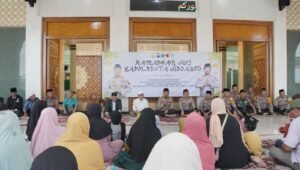 Safari Ramadhan Kapolresta Sidoarjo Sosialisasikan Hotline Mudik Polri 110