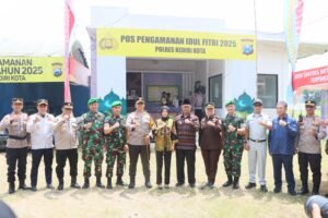 Kapolres Kediri Kota Bersama Forkopimda Kota Kediri Cek Pos Pam, Pastikan Patugas Siap Melayani Pemudik