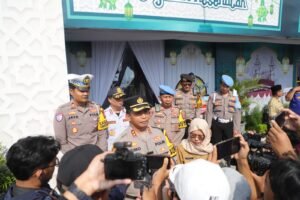 Polres dan Pemkab Kediri Himbau Masyarakat Perbanyak Takbiran Di Masjid