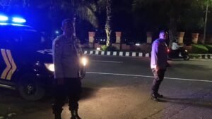 Cegah Balap Liar dan Tawuran,Personel Polsek Ngasem Tingkatkan Patroli Di Kawasan SLG