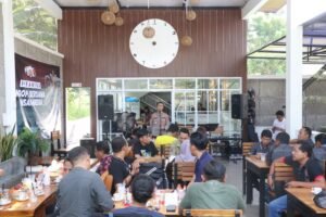 Polres Trenggalek Ngopi Bareng Insan Media dan Pegiat Medsos Dorong Sinergitas untuk Kamtibmas