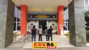 Gadingwatu bergetar….! Warga Serahkan Petisi ke Polres Gresik, Desak Kasus Dugaan Korupsi Kades Segera Dituntaskan